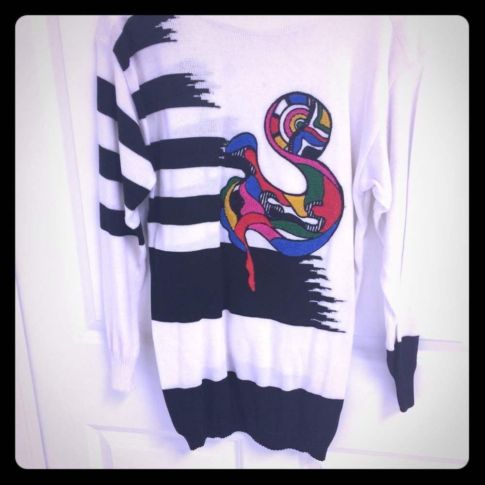 Woman sweater